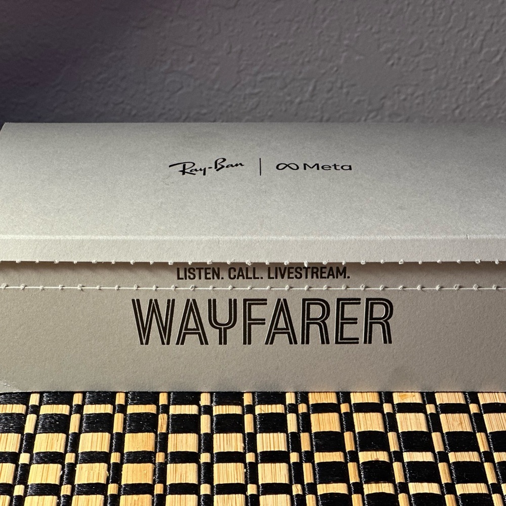 Meta Ray-Ban Wayfarer in Box